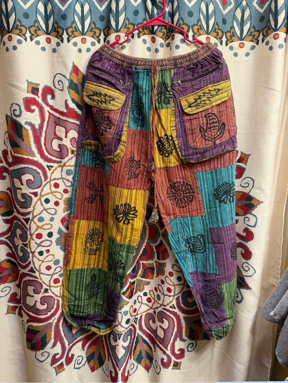Multicolor Patchwork Cargo Pants with Elastic Waist